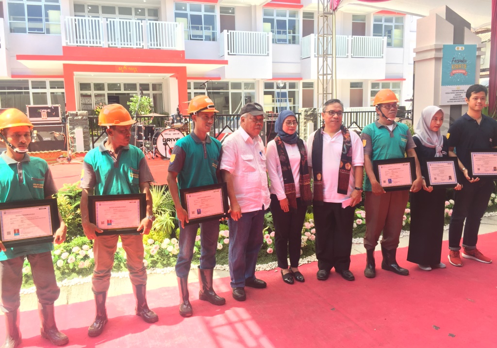 Kementerian PUPR Menjawab Tantangan Kebersihan Lingkungan