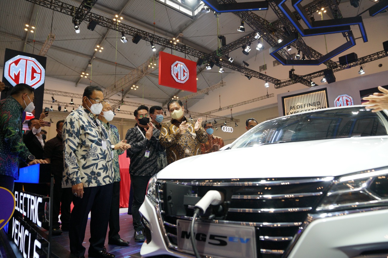 Mobil listrik MG 5 EV
