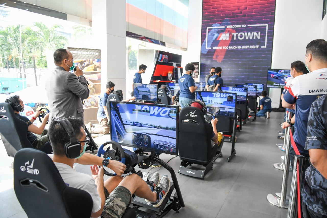Komunitas Sportcar Ini Pilih Balapan di Sirkuit Virtual