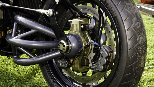 Madboxer, Motor Kustom Bermesin Subaru