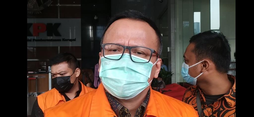Terpopuler Nasional, Hukuman Edhy Prabowo Diperberat Hingga Pinjol Ditetapkan Haram