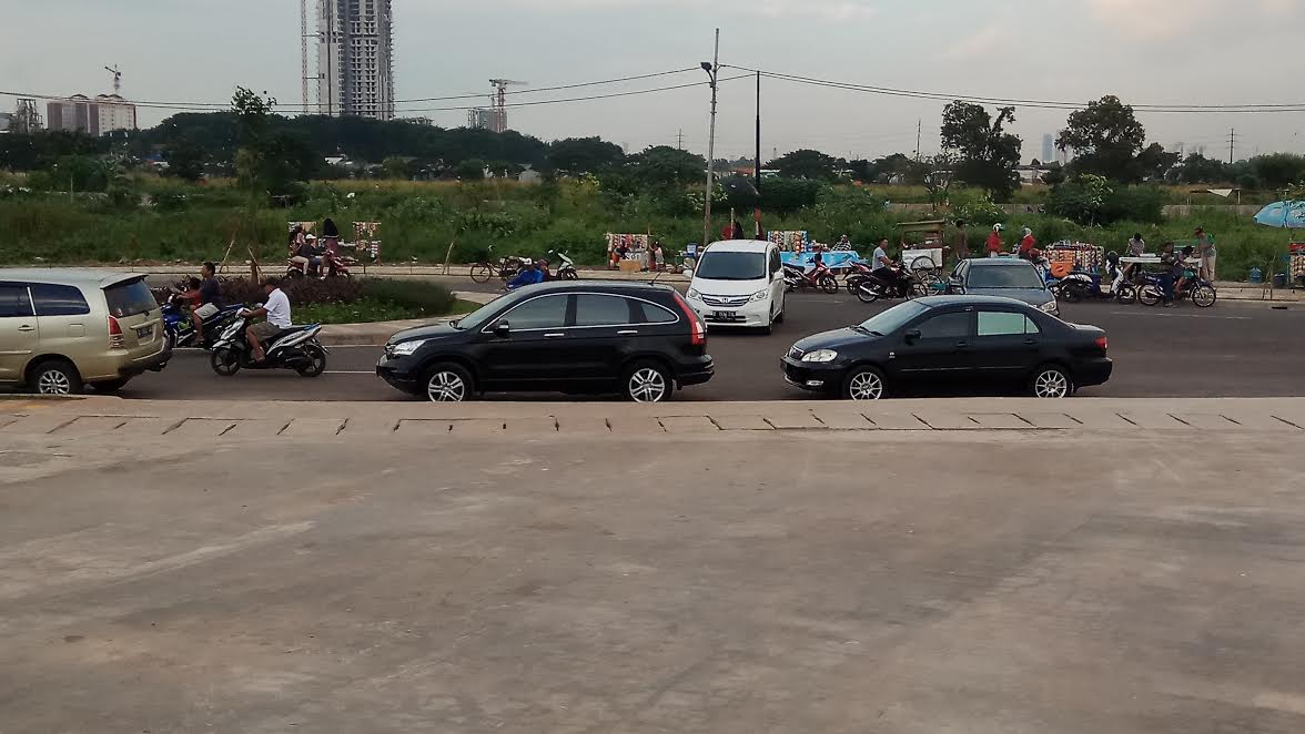 Masjid Raya Hasyim Asy'ari Masih Sepi dari Ngabuburit