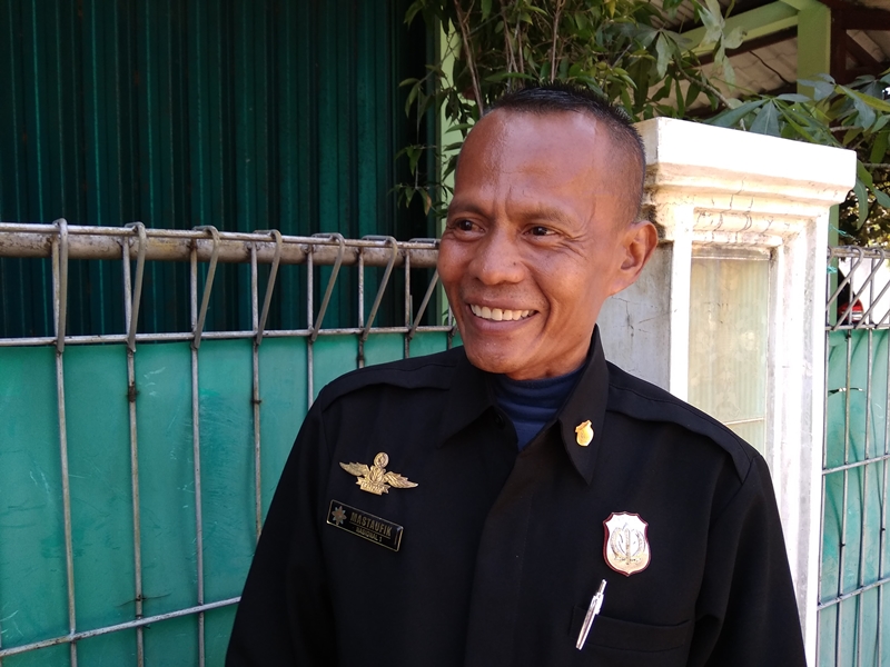 HS Dikenal Jarang Bersosialisasi