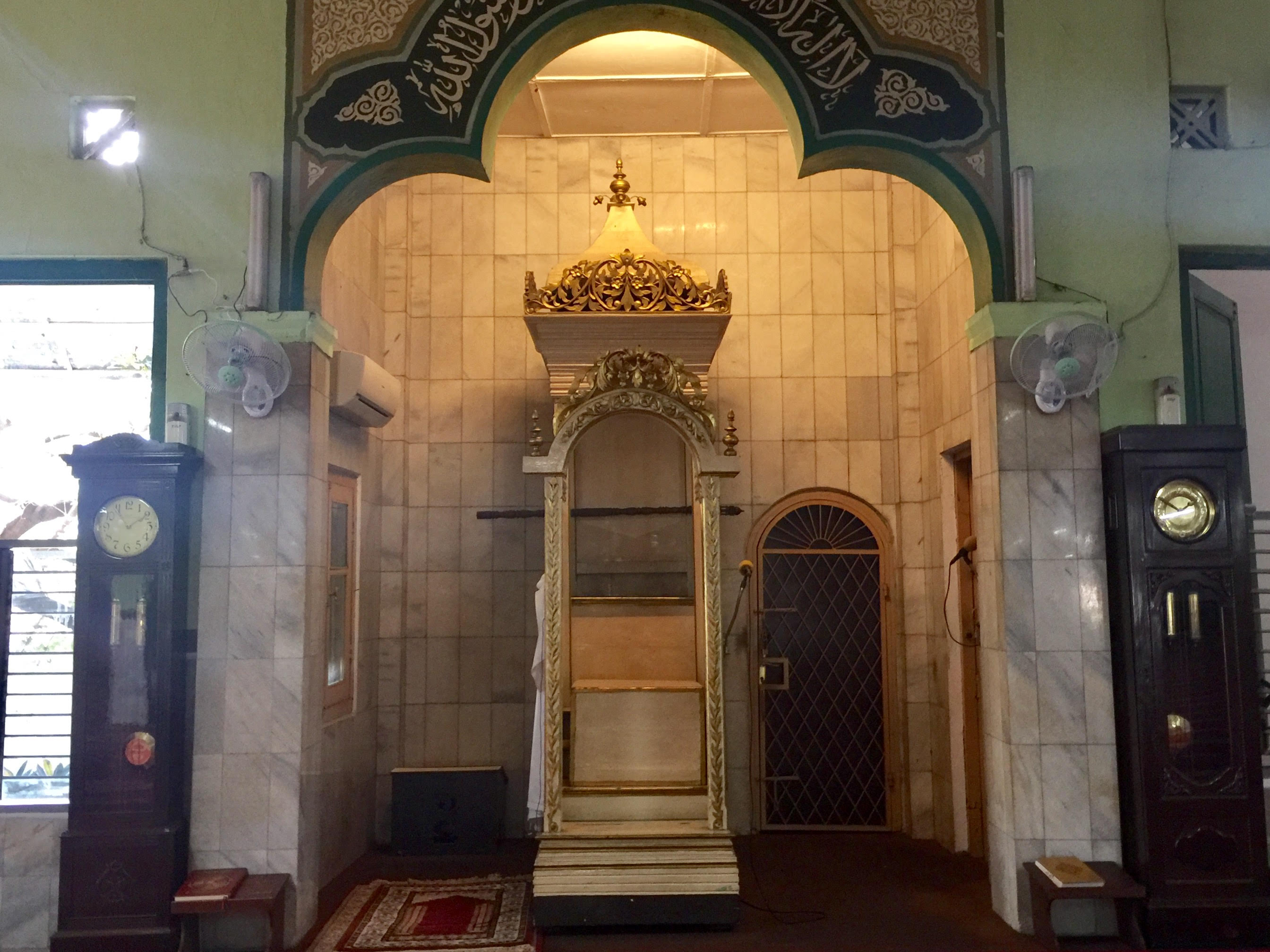 Masjid Al-Ma'mur Tanah Abang, Megah di Usia Senja