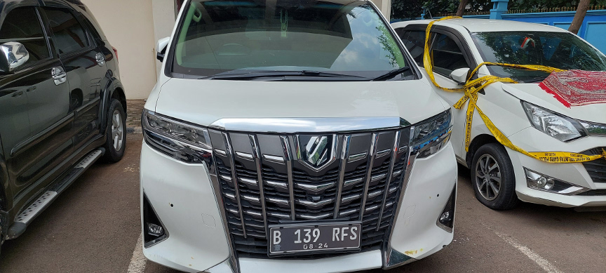Rachel Vennya Akui Ganti Warna Mobil