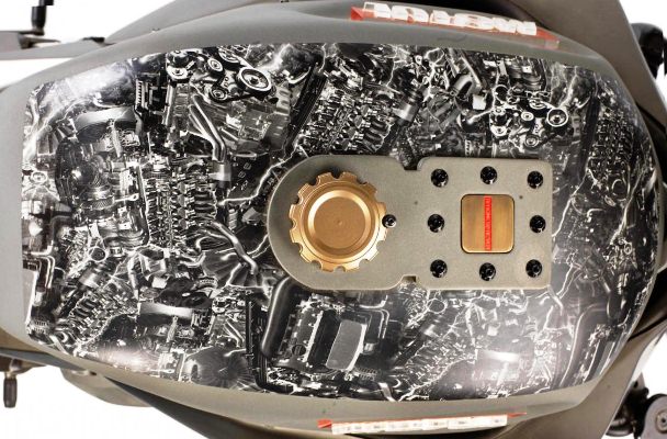 Motul 800 Onirika, Superbike 'untuk' Remaja Miskin