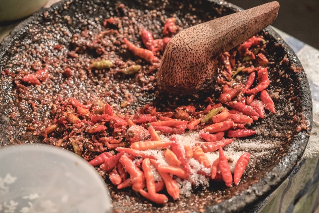 Nikmati Rasa Pedas Nasi Tempong Khas Banyuwangi