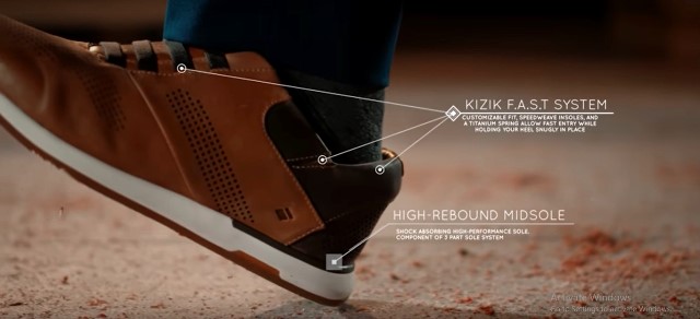 <i>Hands-free</i> <i>Shoes,</i> Teknologi Sepatu Tanpa Tali