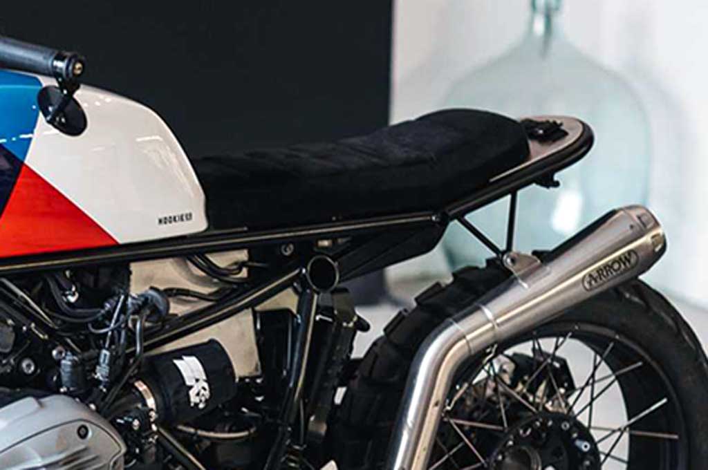 Modifikasi <i>Plug and Play</i> BMW R NineT ala Hookie Moto Kit