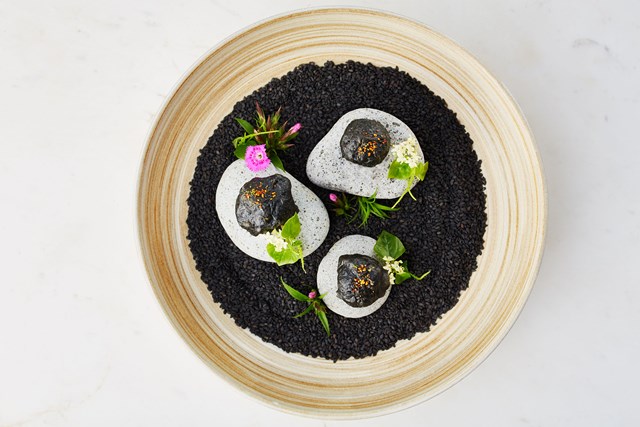 Cita Rasa dan Seni Atelier dalam Makanan Jepang