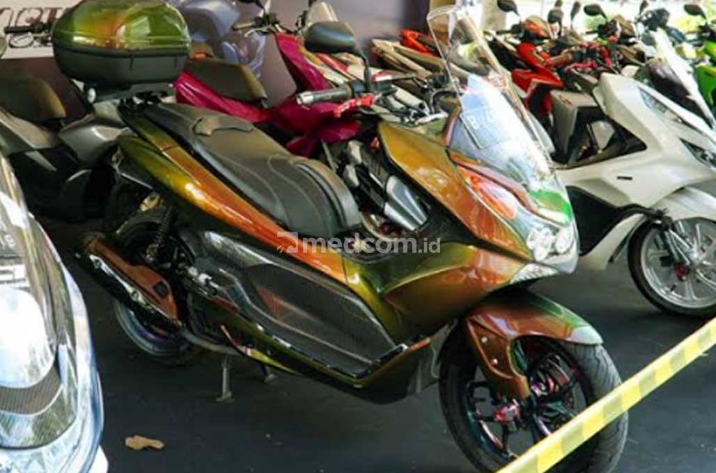  PCX Community Custom Show Sapa Komunitas Biker Kota Bekasi 