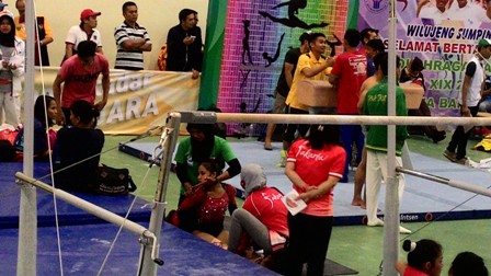 Tiga Emas DKI Jakarta Dipersembahkan Rifda Sambil Cedera