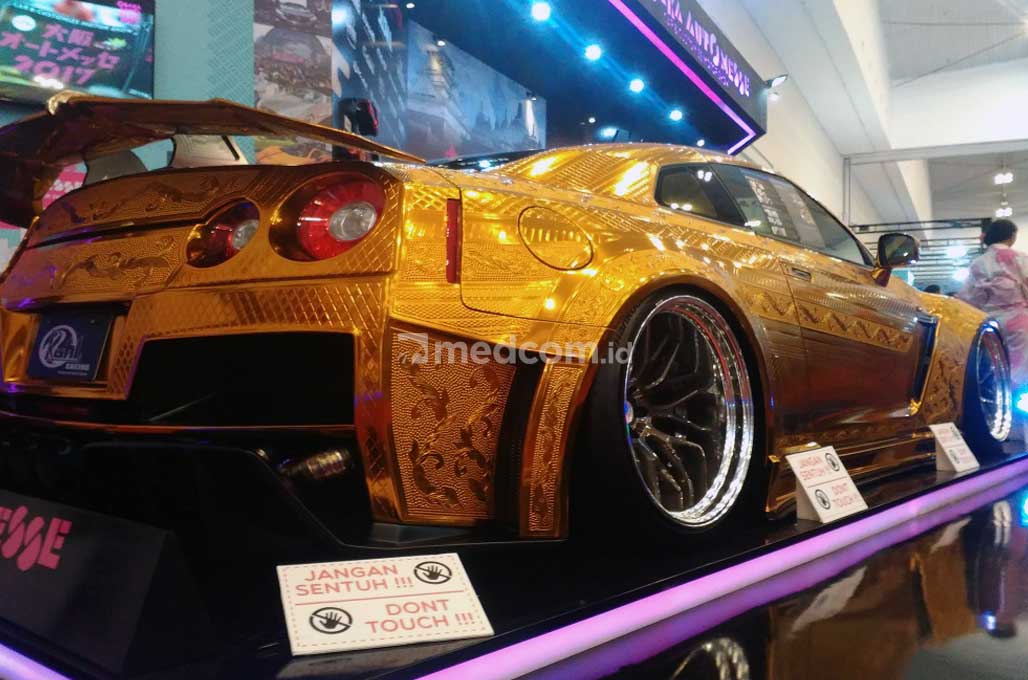 Nissan GT-R R35 Aplikasi Teknik Pahatan Rohan Ize Art