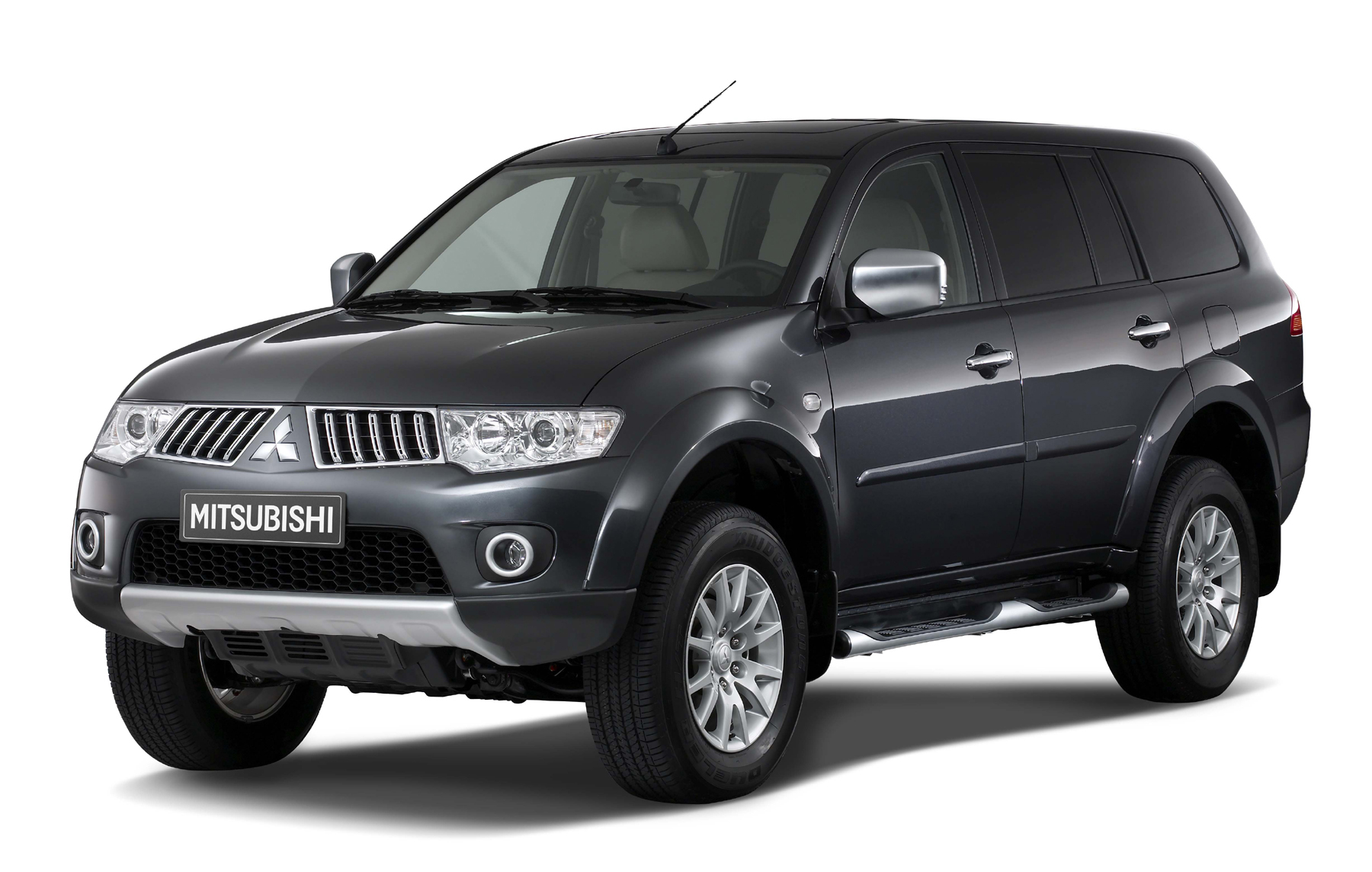 Sejarah Mitsubishi Pajero Sport, SUV dengan DNA Dakar Rally