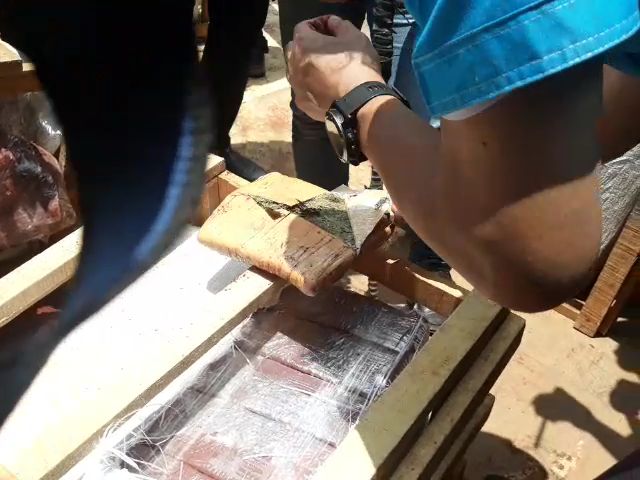 Satu Ton Ganja Disita dari Pul Truk di Cipayung