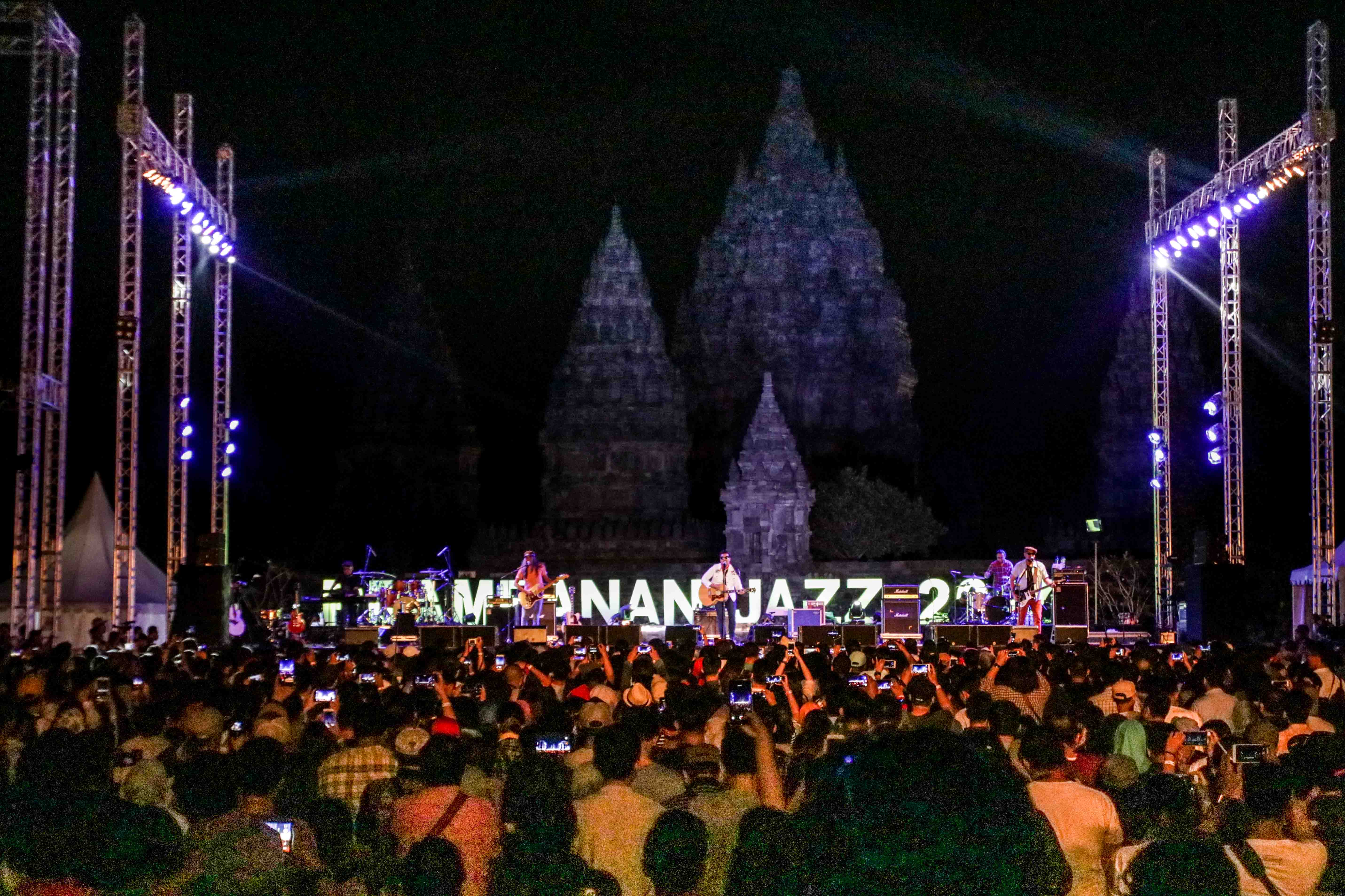 Foto Ragam Momen di Prambanan Jazz 2017