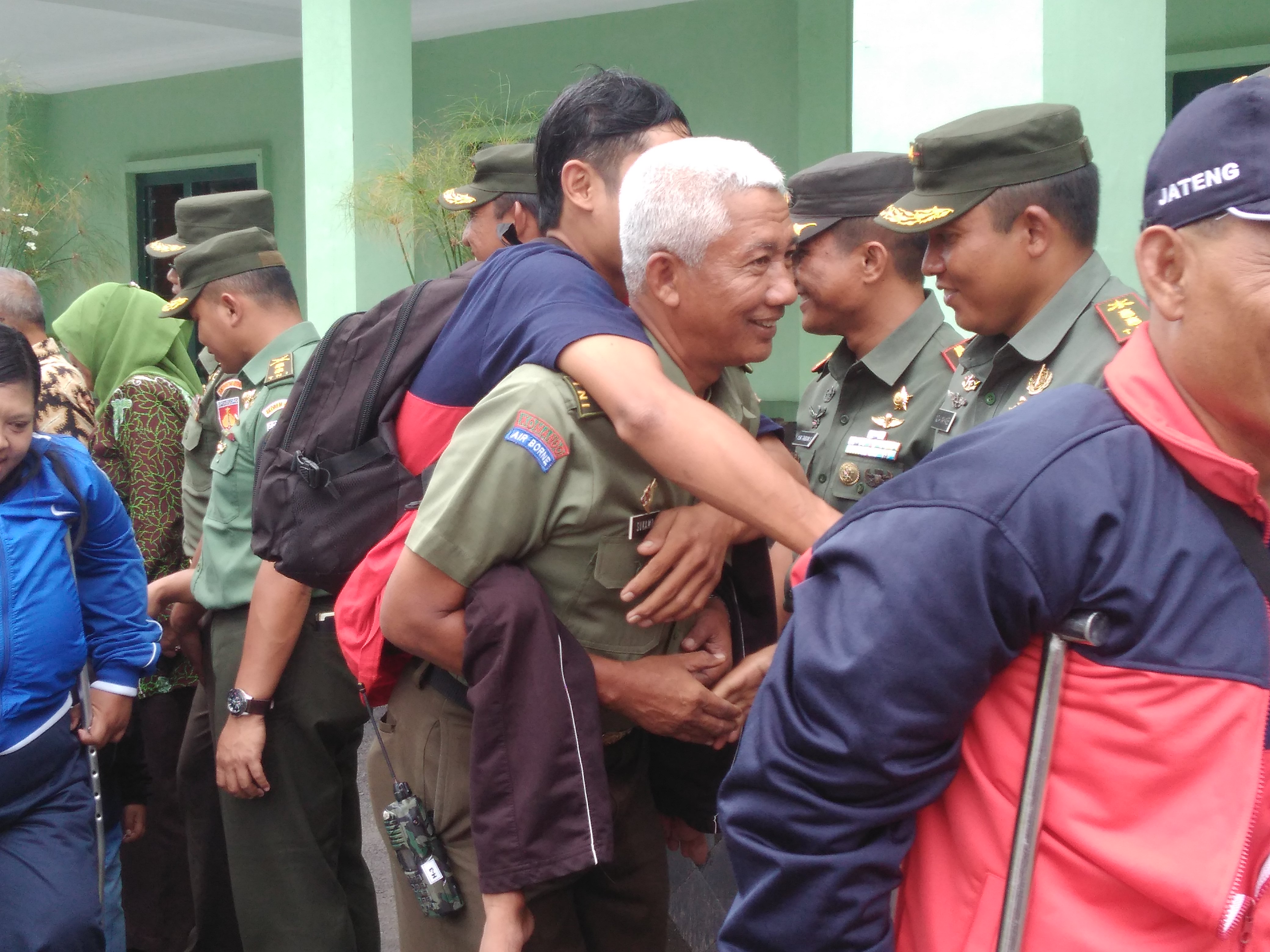Keriaan Atlet Paralimpik Jateng Keliling Kota Solo
