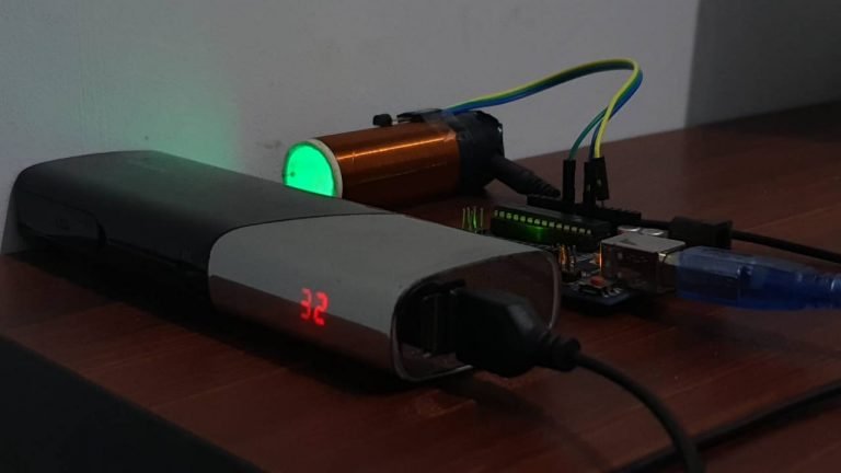 <i>Ngecas</i> Ponsel Tanpa Kabel Karya Mahasiswa ITS