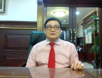 Dahlan Iskan Sibukkan Diri dalam Kegiatan Sosial