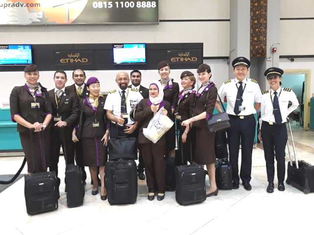 Jalan Langit Surabaya-Abu Dhabi