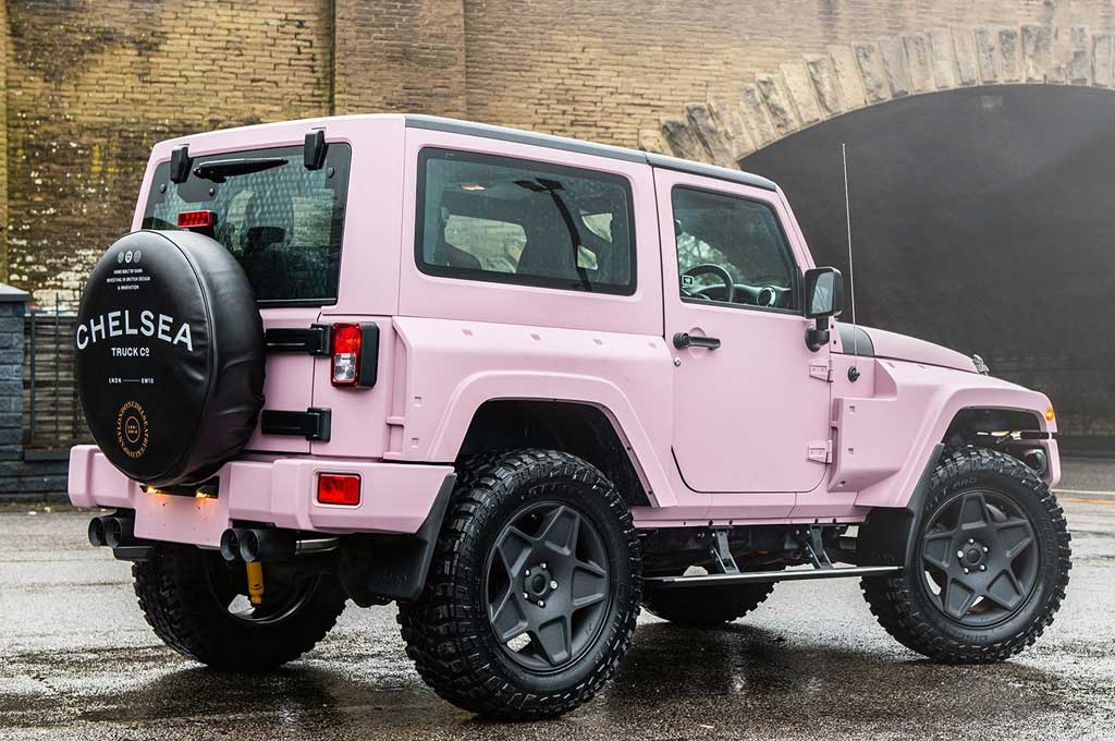 Pakai Warna Pink, Jeep Wrangler Umbar Sisi Feminin