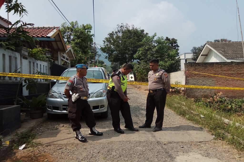 Densus Tangkap Terduga Teroris di Sumedang