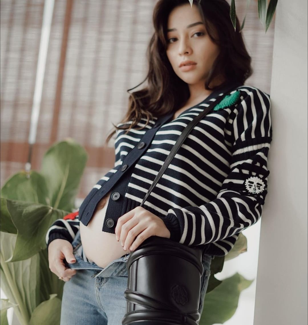 Potret kehamilan Nikita Willy. Foto Instagram