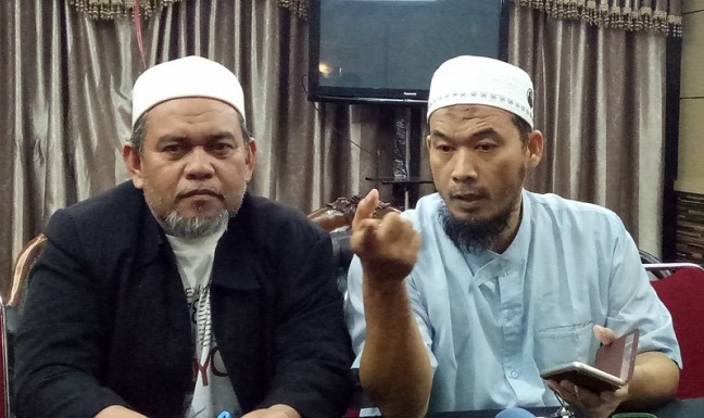 Dari Jalanan ke Parlemen