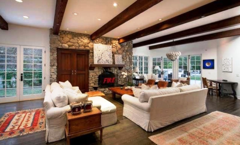 Reese Witherspoon Beli Rumah Baru Seharga Rp225 Miliar