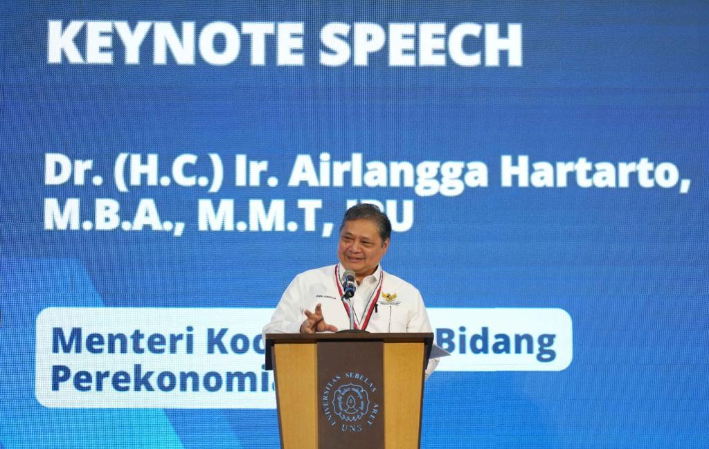 Raih Tokoh Transformasi Industri pada BKTI PII Award, Menko Airlangga Disebut Mendorong Terciptanya Revolusi Industri 4.0 di Indonesia