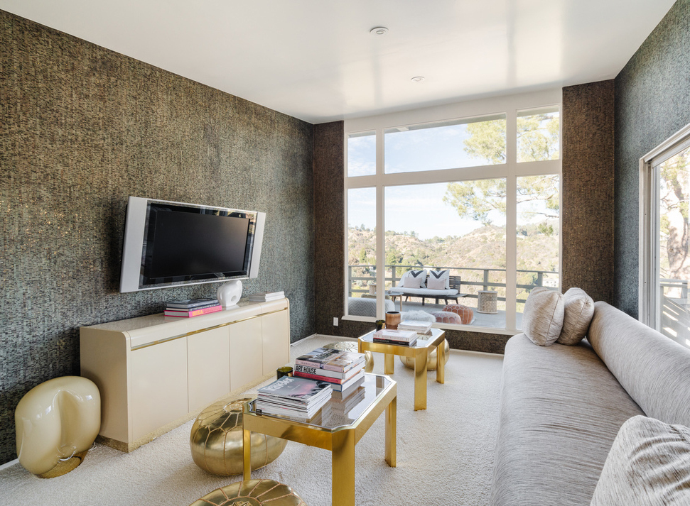 Pindah dari Rumah Sederhana, Rami Malek Beli Properti di Hollywood Hills