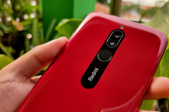 Kesan Pertama Menggenggam Redmi 8