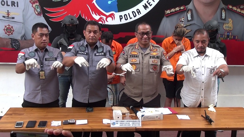Artis Nanie Darham Diduga Terlibat Pengedaran Kokain