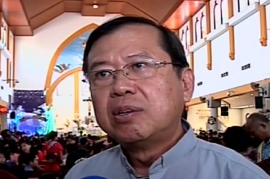 Gereja Kristus Raja Sebarkan Makna dan Hadiah Natal pada Anak-anak