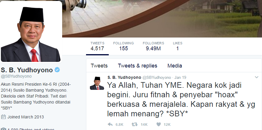 Presiden Jokowi Pilih Lawan <i>Hoax</i> Ketimbang Mengeluh