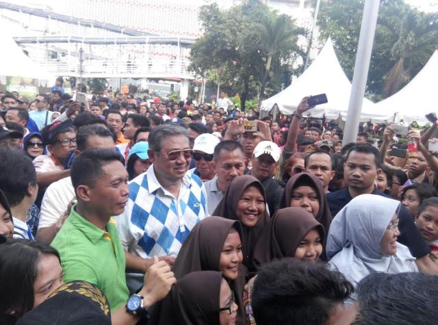 SBY Mendadak Konser di Sarinah