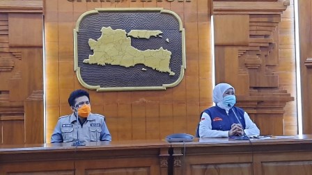 7 Ronde Rivalitas Khofifah-Risma di Masa Pandemi