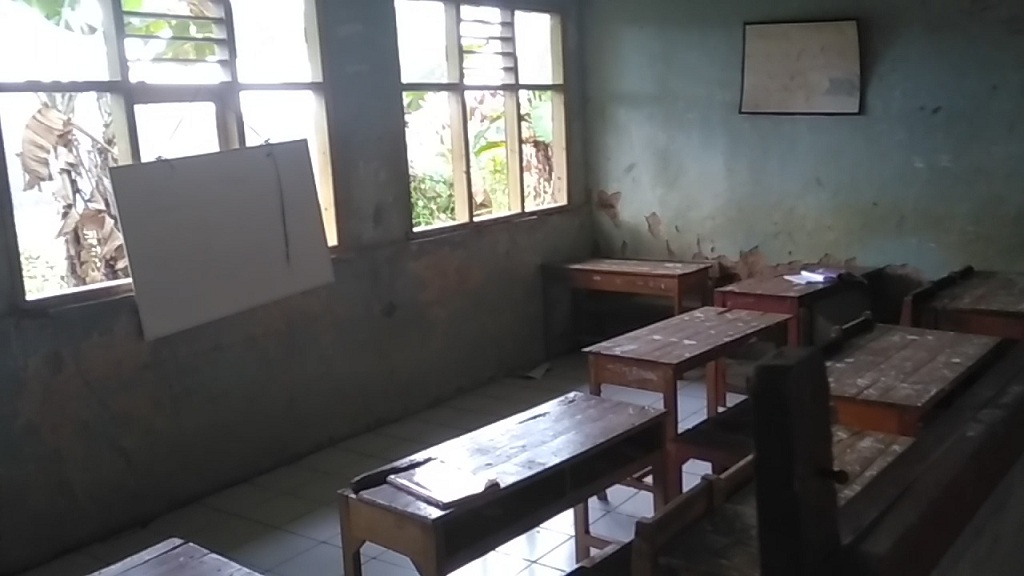 SDN 01 Datarcae Penerima Bantuan Pertama Drive for Edu Medcom.id