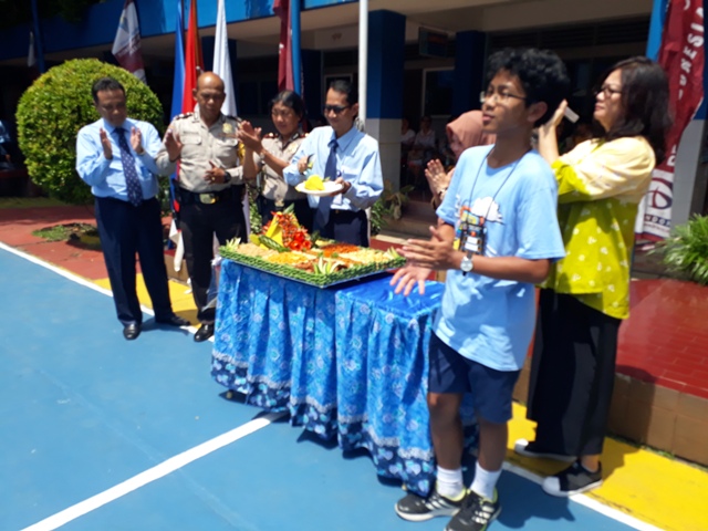 SMP Tarakanita Gelar Lomba <i>Spelling Bee</i>