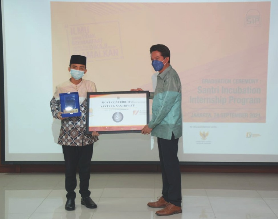 Melalui SIIP, Santri Membuktikan Mereka Melek Teknologi