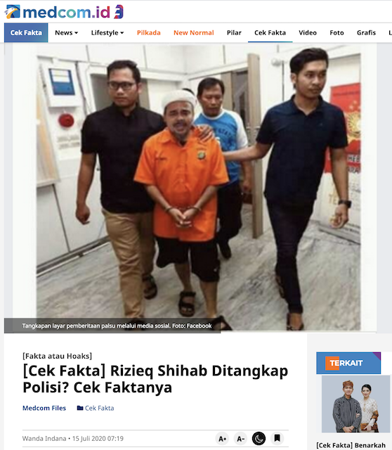 [Cek Fakta] Foto Penampakan Rizieq Gunakan Celana Pendek saat Digelandang Polisi? Cek Faktanya