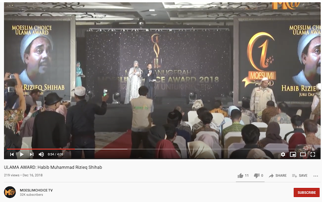 Di Malaysia, Rizieq Shihab Dapat Penghargaan sebagai Ulama yang Gigih dan Simbol Menentang Kesewenang-Wenangan? Ini Faktanya