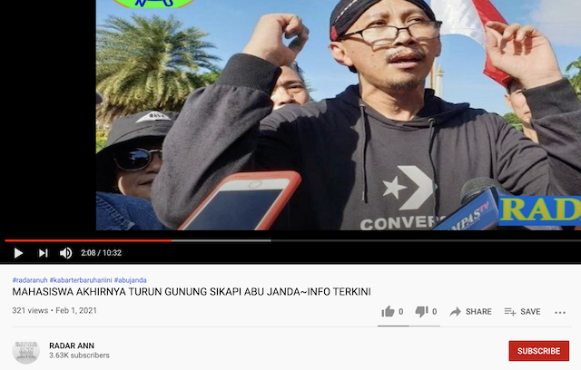 [Cek Fakta] Foto Mahasiswa Ini Orasi Cari Abu Janda? Simak Faktanya