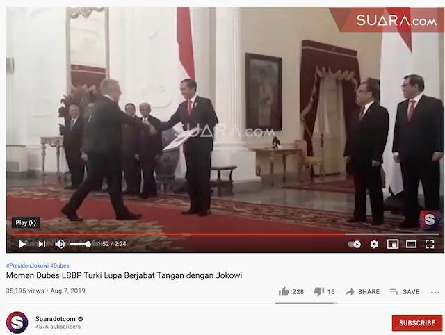 [Cek Fakta] Video Pejabat Ini Abaikan Jabat Tangan Jokowi? Simak Faktanya