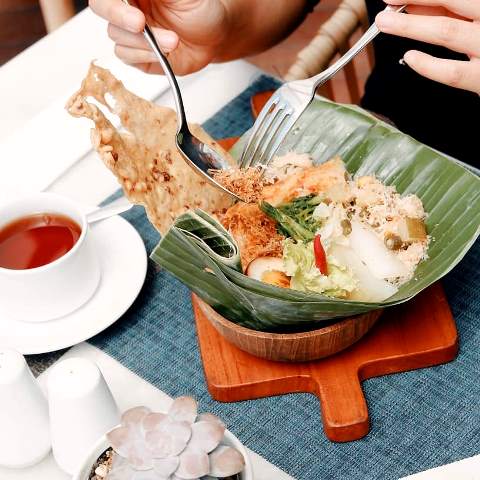 makanan enak di jalur pantura apa aja