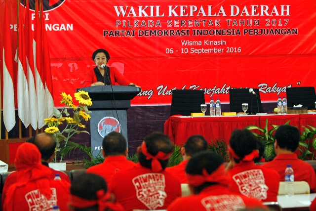 Mega Bantah Suka Minta Duit ke Calon Kepala Daerah