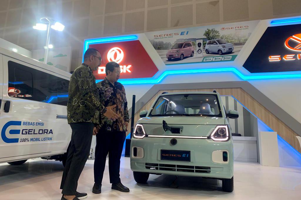 Deretan Mobil Listrik di GIIAS Surabaya 2023