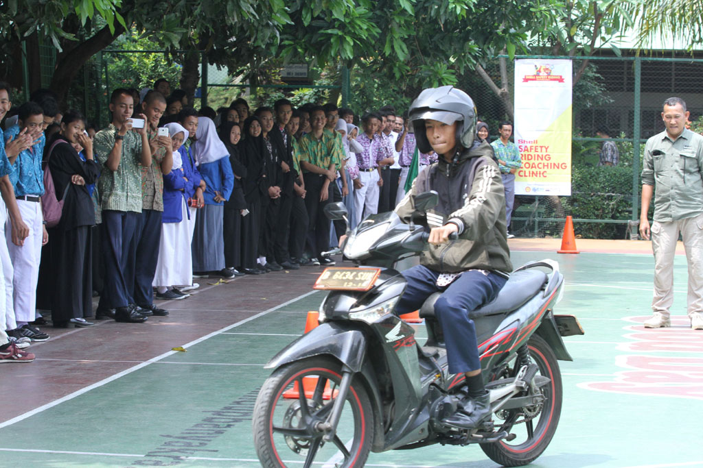 Shell Getol Edukasi Berkendara Aman Buat Pelajar