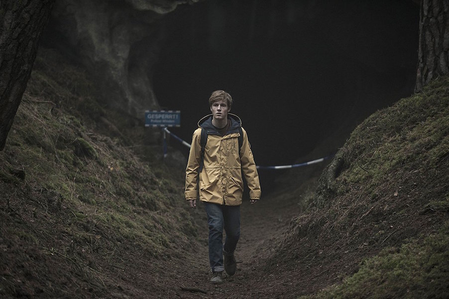 Tujuh Serial Televisi Berbalut Sci-Fi dan Fantasi