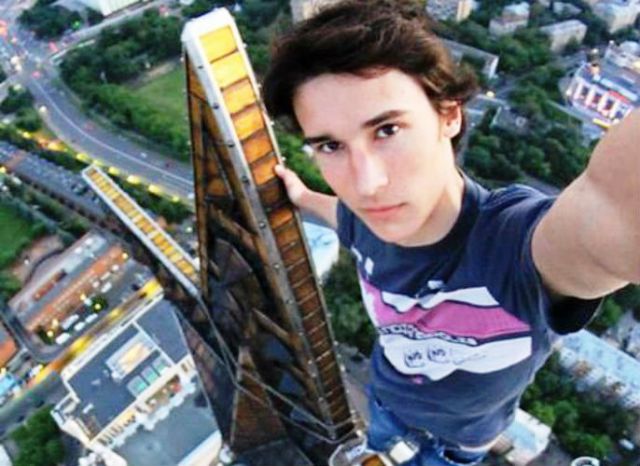 7 Foto Selfie Paling Terkenal Sedunia